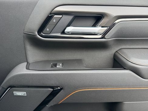 New 2026 GMC Sierra 2500 AT4 w/ Technology Package image 18