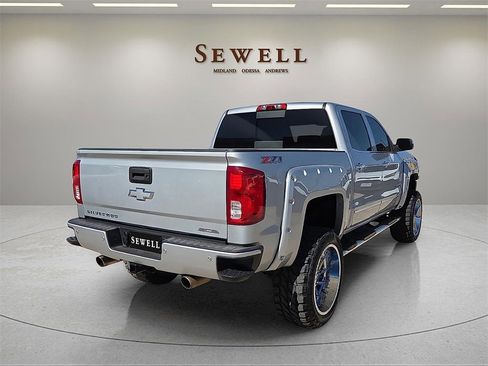 Used 2016 Chevrolet Silverado 1500 LTZ Z71 w/ LTZ Plus Package image 4