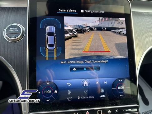 Used 2025 Mercedes-Benz C 300 4MATIC Sedan image 24