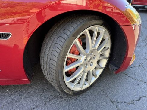Used 2019 Maserati GranTurismo Sport RWD image 41