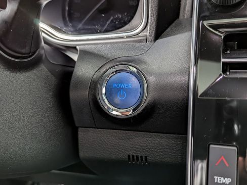 Used 2021 Toyota Avalon Limited w/ Advanced Safety Package image 31