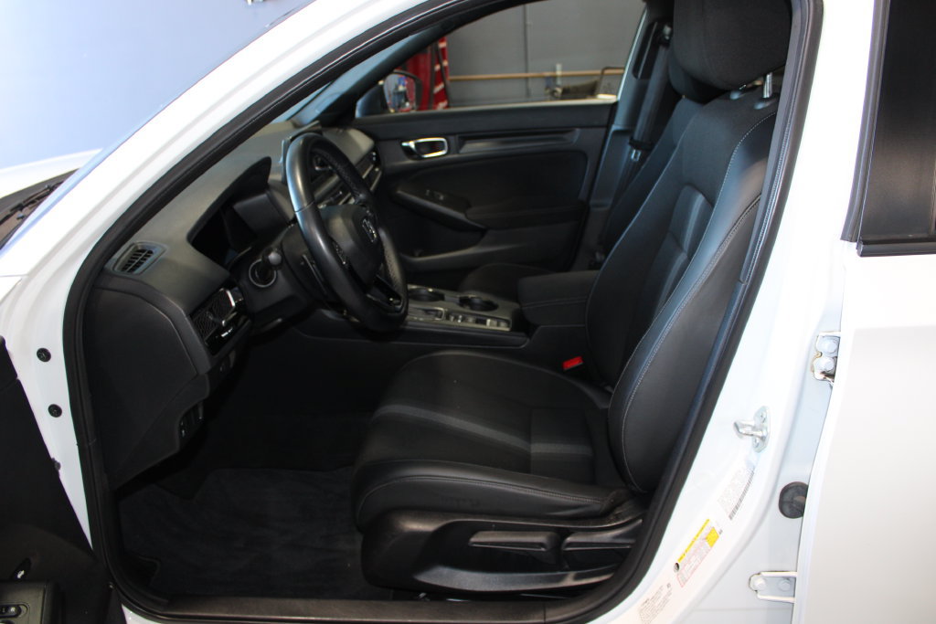 Used 2022 Honda Civic Sport image 8