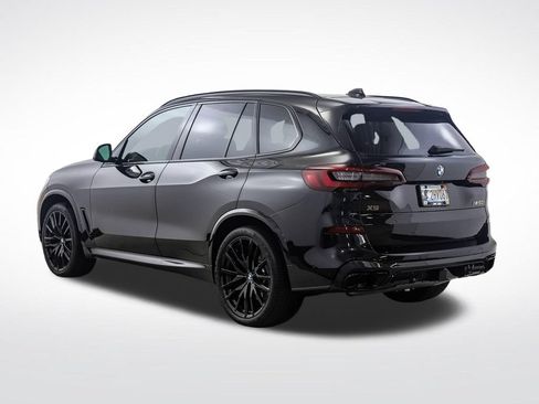 Used 2022 BMW X5 M50i w/ Executive Package AWD/4WD image 3