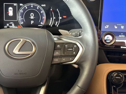 Certified 2025 Lexus NX 250 FWD w/ Cold Area Package image 16