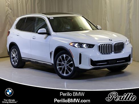 New 2026 BMW X5 xDrive50e w/ Executive Package AWD/4WD image 1