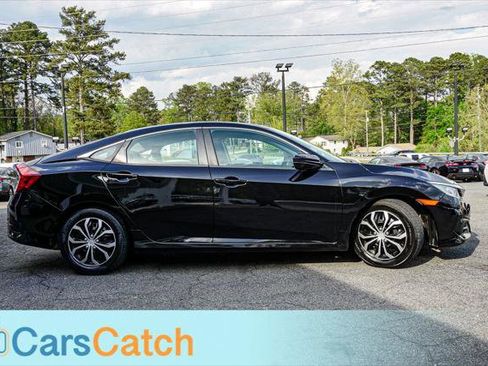 Used 2018 Honda Civic LX image 2