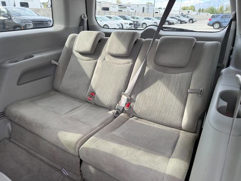 Used 2015 Nissan Quest SV FWD image 19