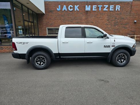 Used 2016 RAM 1500 Rebel w/ Luxury Group AWD/4WD image 8