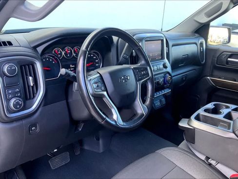Used 2021 Chevrolet Silverado 1500 RST w/ Bed Protection Package RWD image 2