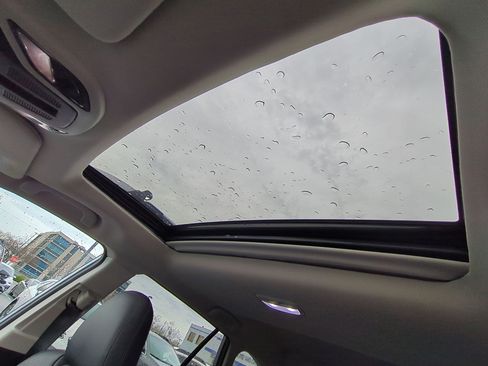 Certified 2023 Subaru Outback Touring XT image 17