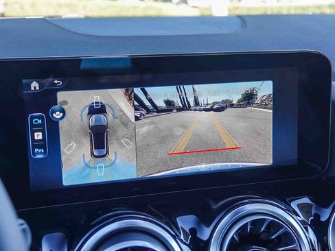 New 2026 Mercedes-Benz GLA 250 image 22