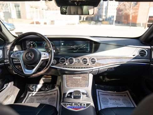 Used 2018 Mercedes-Benz S 560 Sedan w/ AMG Line Exterior image 14