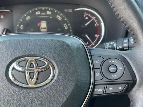 Certified 2025 Toyota RAV4 XLE Premium image 23