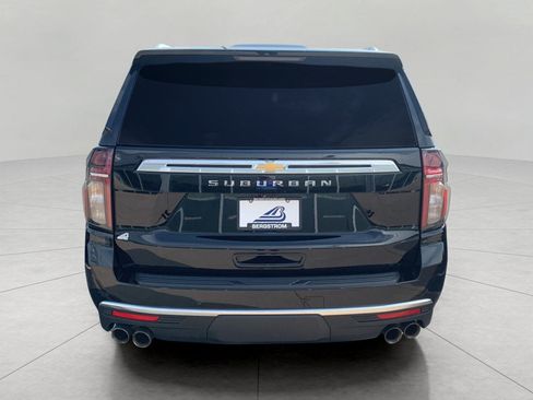 Used 2022 Chevrolet Suburban High Country AWD/4WD image 6