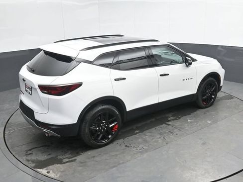 Used 2023 Chevrolet Blazer LT AWD/4WD image 38