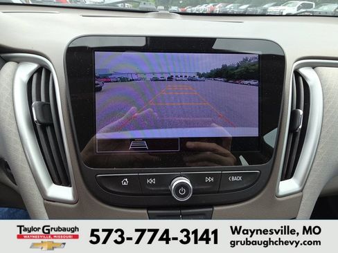 Used 2024 Chevrolet Malibu LT FWD image 22