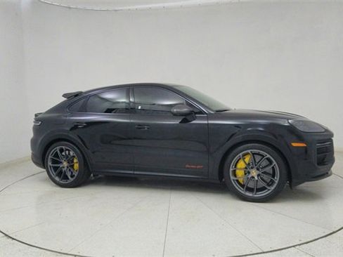 Used 2024 Porsche Cayenne Turbo GT image 66
