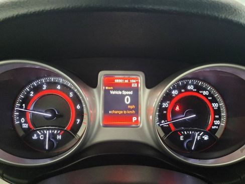 Used 2020 Dodge Journey SE w/ SE Popular Equipment Group FWD image 23
