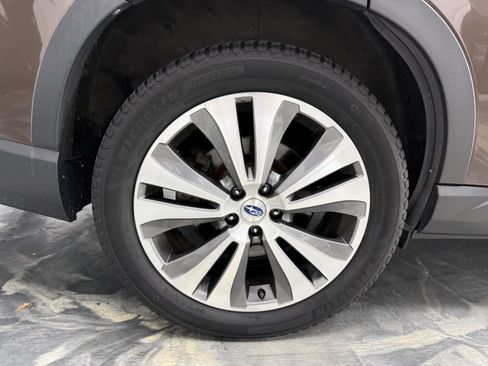Used 2019 Subaru Ascent Limited w/ Popular Package #3 AWD/4WD image 29