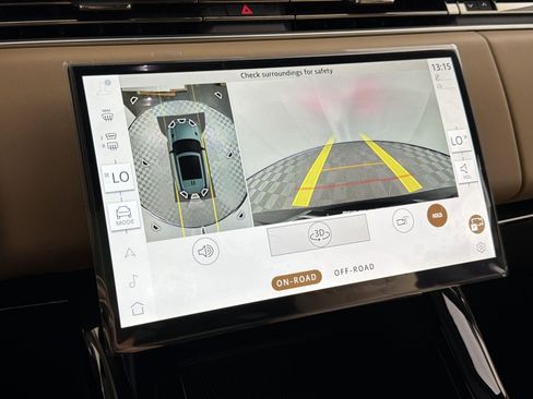 New 2026 Land Rover Range Rover Sport Dynamic SE image 17