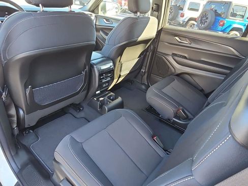 New 2025 Jeep Grand Cherokee L Laredo w/ Luxury Tech Group I image 25