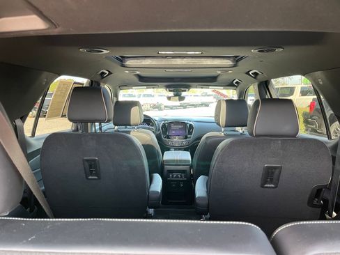 Used 2022 Chevrolet Traverse Premier image 26