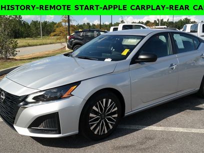 Used 2024 Nissan Altima 2.5 SV