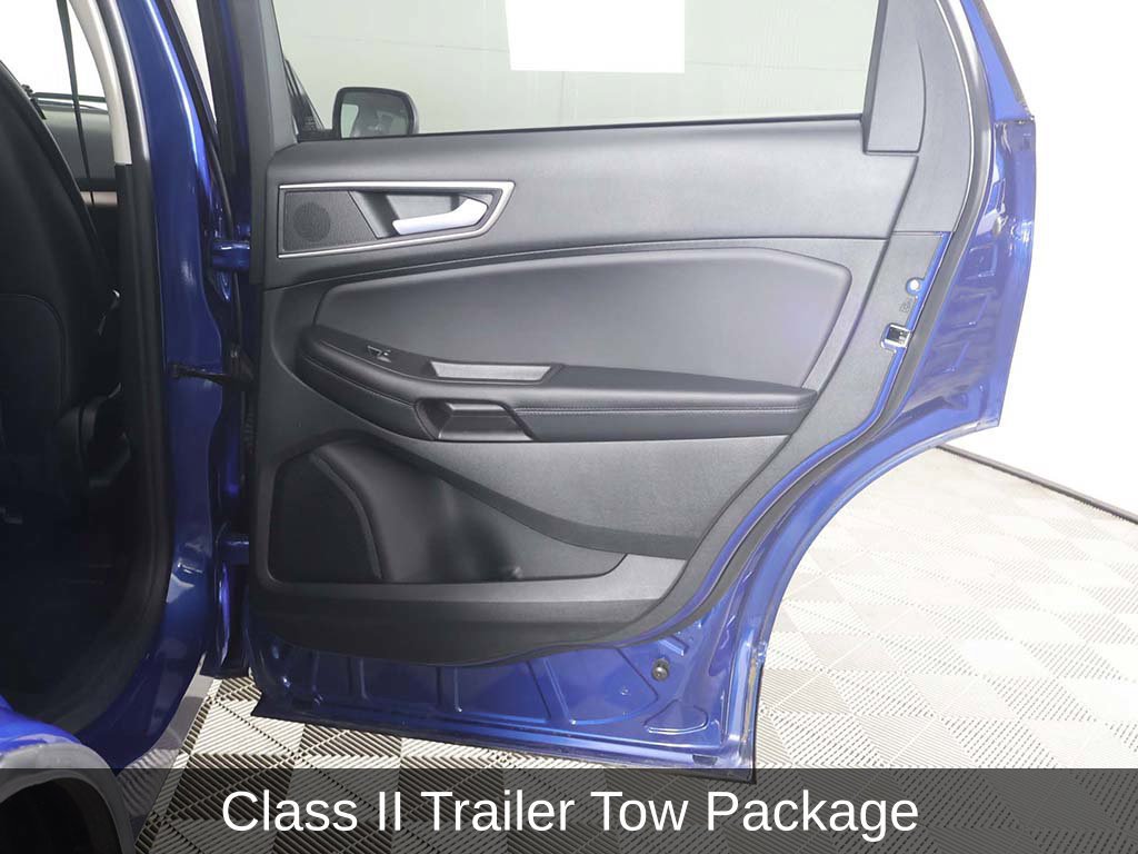 Used 2023 Ford Edge SEL w/ Convenience Package AWD/4WD image 23