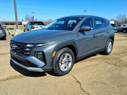 Used 2025 Hyundai Tucson SE