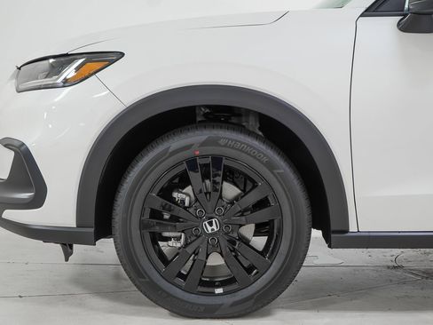 New 2026 Honda HR-V Sport image 14