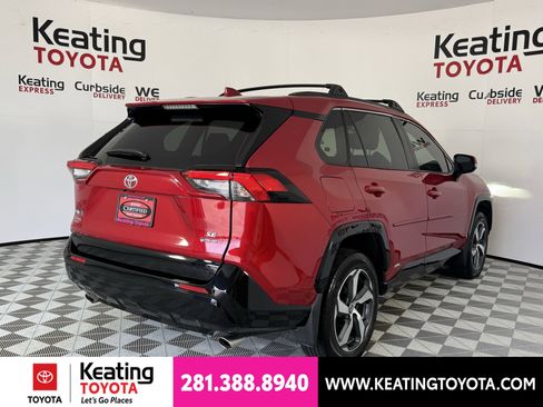 Certified 2025 Toyota RAV4 SE w/ Weather & Moonroof Package AWD/4WD image 6