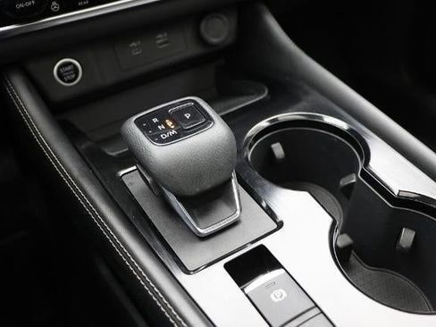 Used 2023 Nissan Rogue SL w/ SL Premium Package image 57