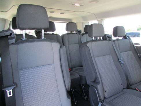 Used 2023 Ford Transit 350 XLT RWD image 31