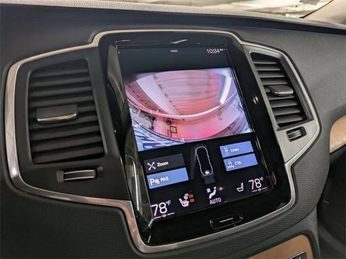 Certified 2022 Volvo XC90 T6 Momentum w/ Climate Package image 14