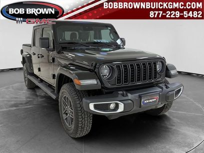 Used 2024 Jeep Gladiator Sport