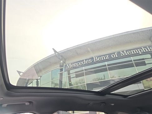 Used 2024 Jaguar F-PACE R-Dynamic S image 27