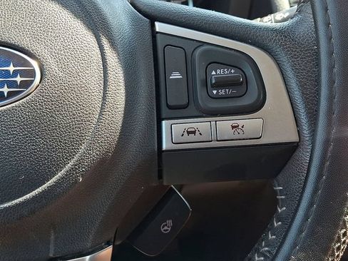Used 2018 Subaru Forester 2.5i Touring AWD/4WD image 23