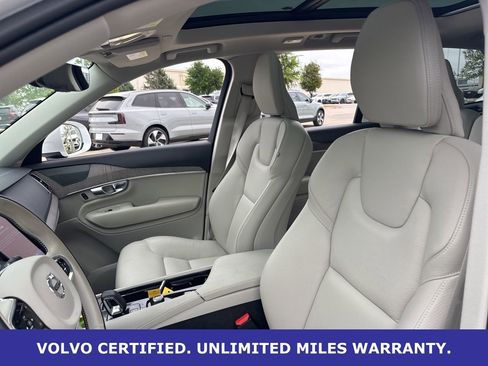 Certified 2024 Volvo XC90 B6 Plus w/ Protection Package Premier image 15