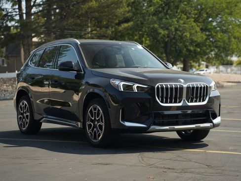 New 2026 BMW X1 xDrive28i w/ Convenience Package AWD/4WD image 7
