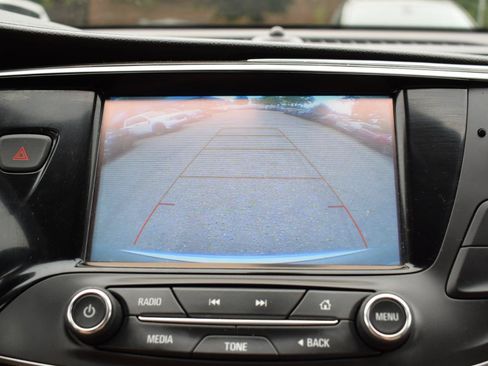 Used 2019 Buick Envision Preferred FWD image 26