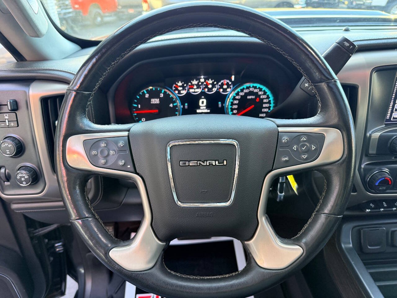 Used 2018 GMC Sierra 2500 Denali w/ Duramax Plus Package AWD/4WD image 22