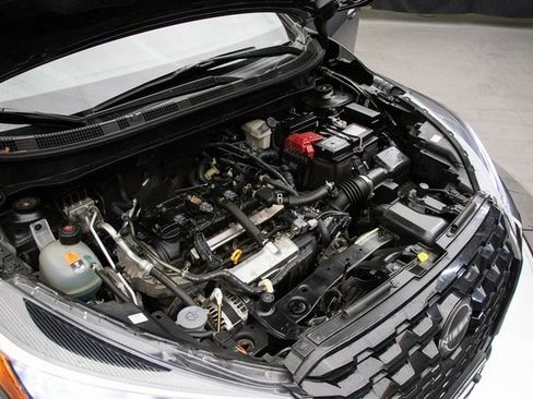 Used 2023 Nissan Kicks SR w/ SR Premium Package image 30