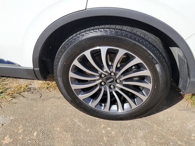 Used 2022 Lincoln Aviator Reserve w/ Equipment Group 201A AWD/4WD image 9