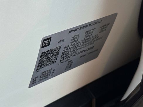 Used 2023 Cadillac Escalade Sport Platinum image 32