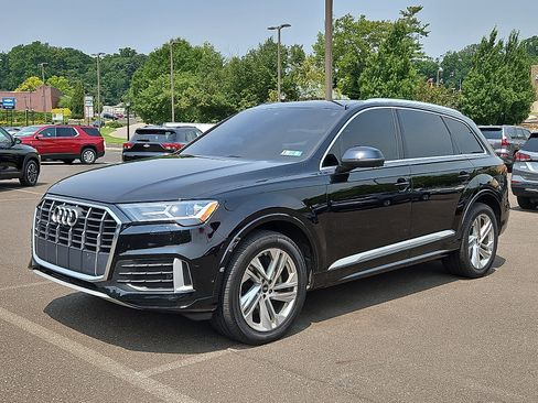 Used 2021 Audi Q7 2.0T Premium w/ Convenience Package AWD/4WD image 3