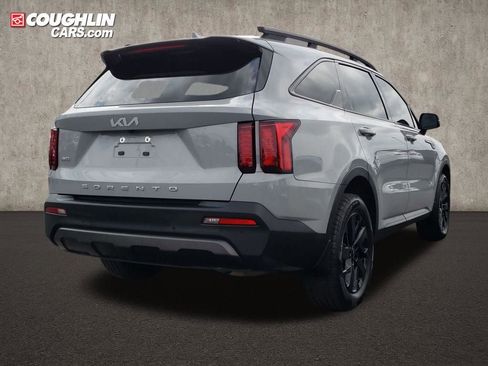 Used 2022 Kia Sorento S image 5
