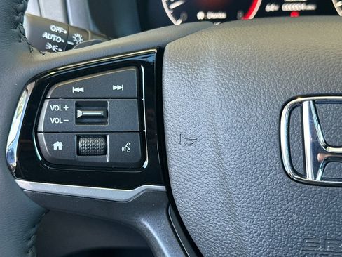 Certified 2026 Honda Odyssey EX-L image 29