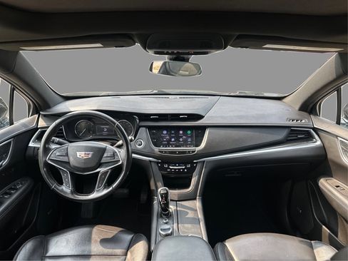 Used 2020 Cadillac XT5 Premium Luxury FWD image 36