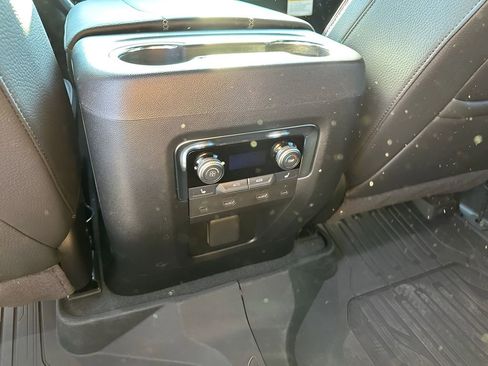 New 2026 GMC Yukon Denali w/ Denali Reserve Package image 22