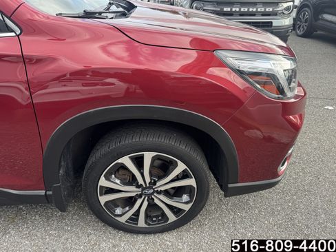 Used 2019 Subaru Forester Limited AWD/4WD image 9